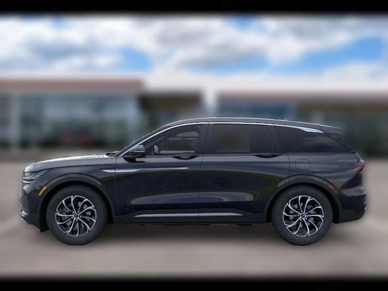 Lincoln Nautilus Premiere AWD 2026 — side view