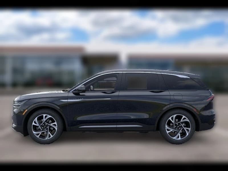 Lincoln Nautilus Premiere AWD 2026 — side view