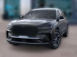 Lincoln Nautilus Premiere AWD 2026 — side view