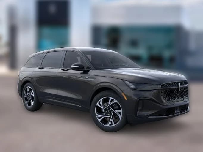 Lincoln Nautilus Premiere AWD 2026 — side view