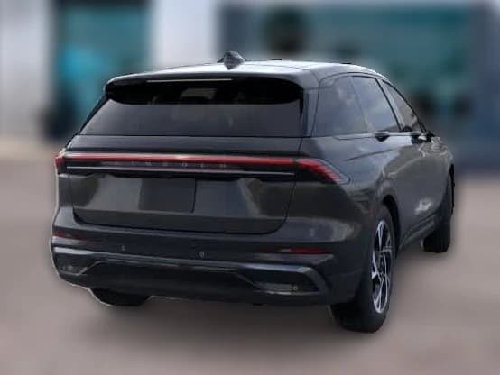 Lincoln Nautilus Premiere AWD 2026 — side view