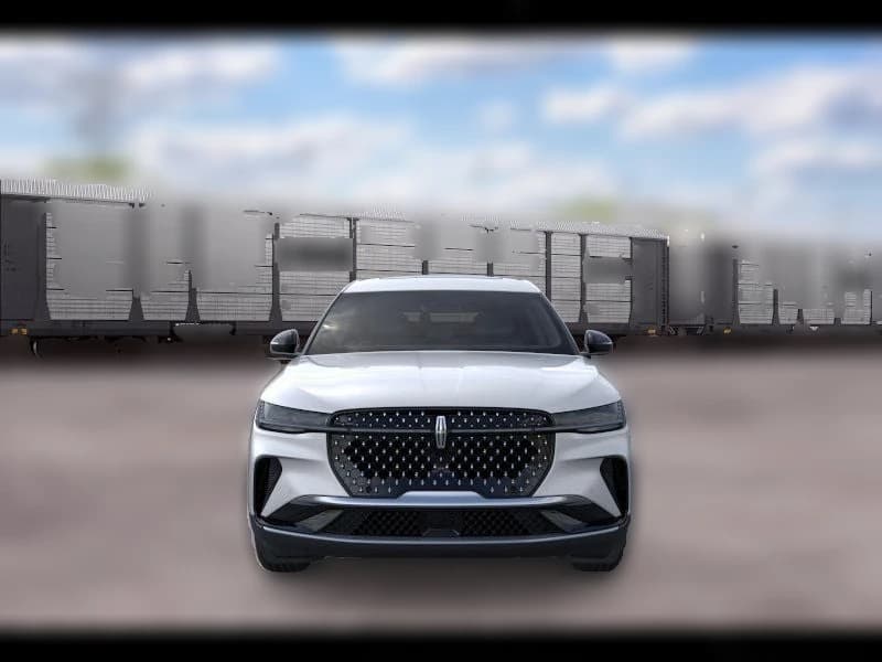 Lincoln Nautilus Premiere AWD 2026 — side view