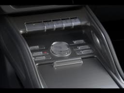 Lincoln Nautilus Premiere AWD 2026 — side view