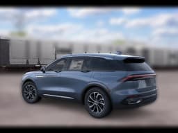 Lincoln Nautilus Premiere AWD 2026 — side view