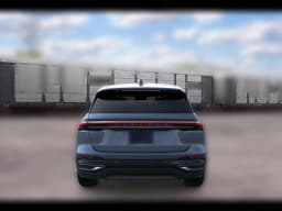 Lincoln Nautilus Premiere AWD 2026 — side view
