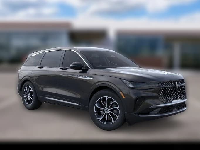 Lincoln Nautilus Premiere AWD 2026 — side view
