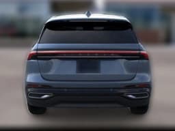 Lincoln Nautilus Premiere AWD 2026 — side view