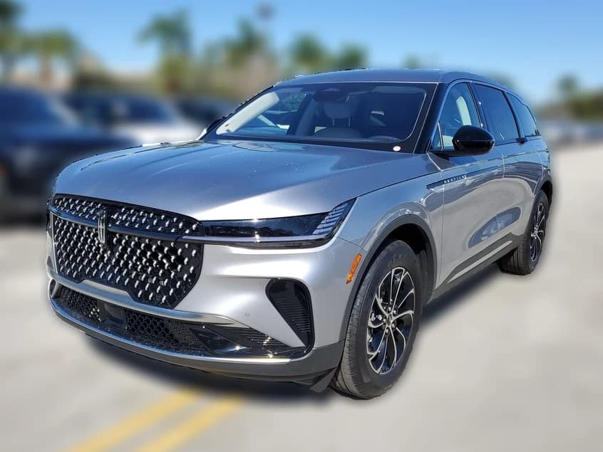 Lincoln Nautilus Premiere AWD 2026 — side view