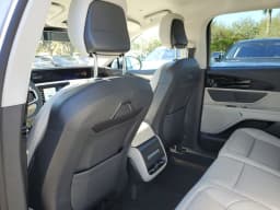 Lincoln Nautilus Premiere AWD 2026 — side view