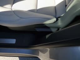 Lincoln Nautilus Premiere AWD 2026 — side view