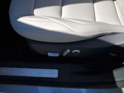 Lincoln Nautilus Premiere AWD 2026 — side view