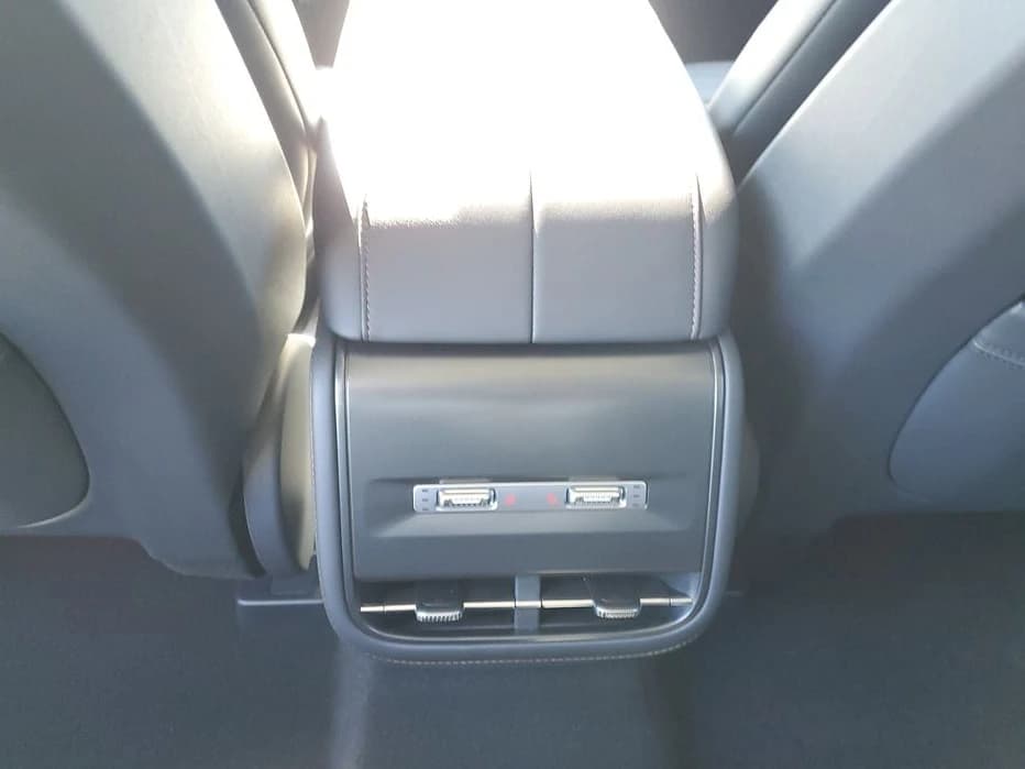 Lincoln Nautilus Reserve AWD 2026 — side view