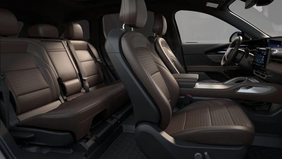 Lincoln Nautilus Reserve AWD 2026 — side view