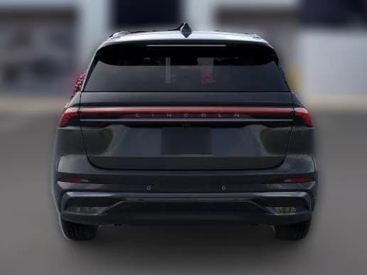 Lincoln Nautilus Reserve AWD 2026 — side view