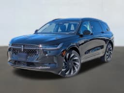 Lincoln Nautilus Reserve AWD 2026 — side view