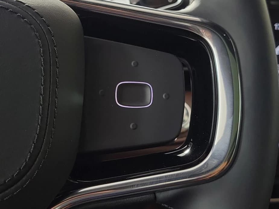 Lincoln Nautilus Reserve AWD 2026 — side view