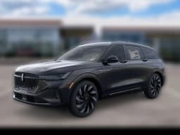Lincoln Nautilus Reserve AWD 2026 — side view