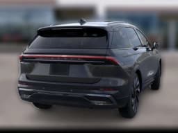 Lincoln Nautilus Reserve AWD 2026 — side view