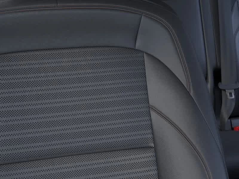 Lincoln Nautilus Reserve AWD 2026 — side view