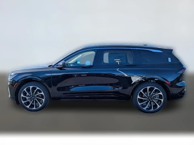 Lincoln Nautilus Black Label AWD 2026 — side view