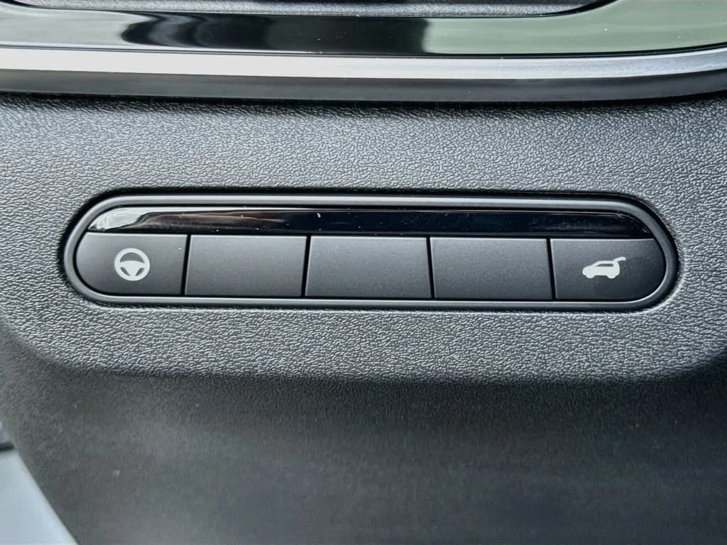 INFINITI QX60 LUXE FWD 2027 — side view