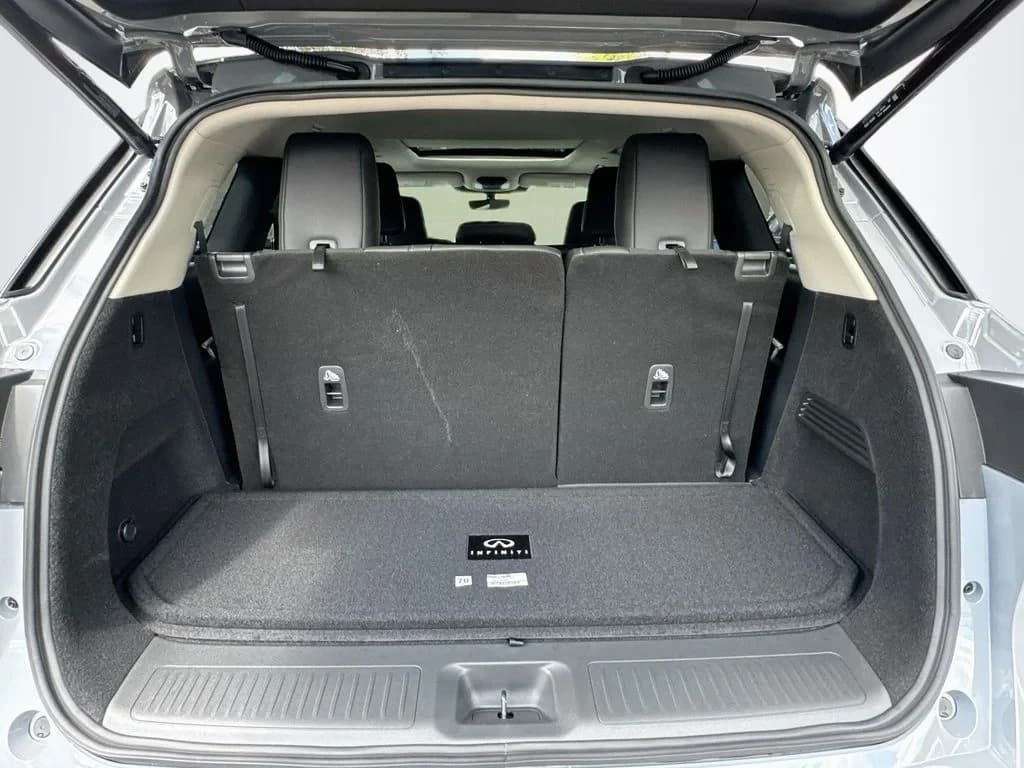INFINITI QX60 LUXE FWD 2027 — side view