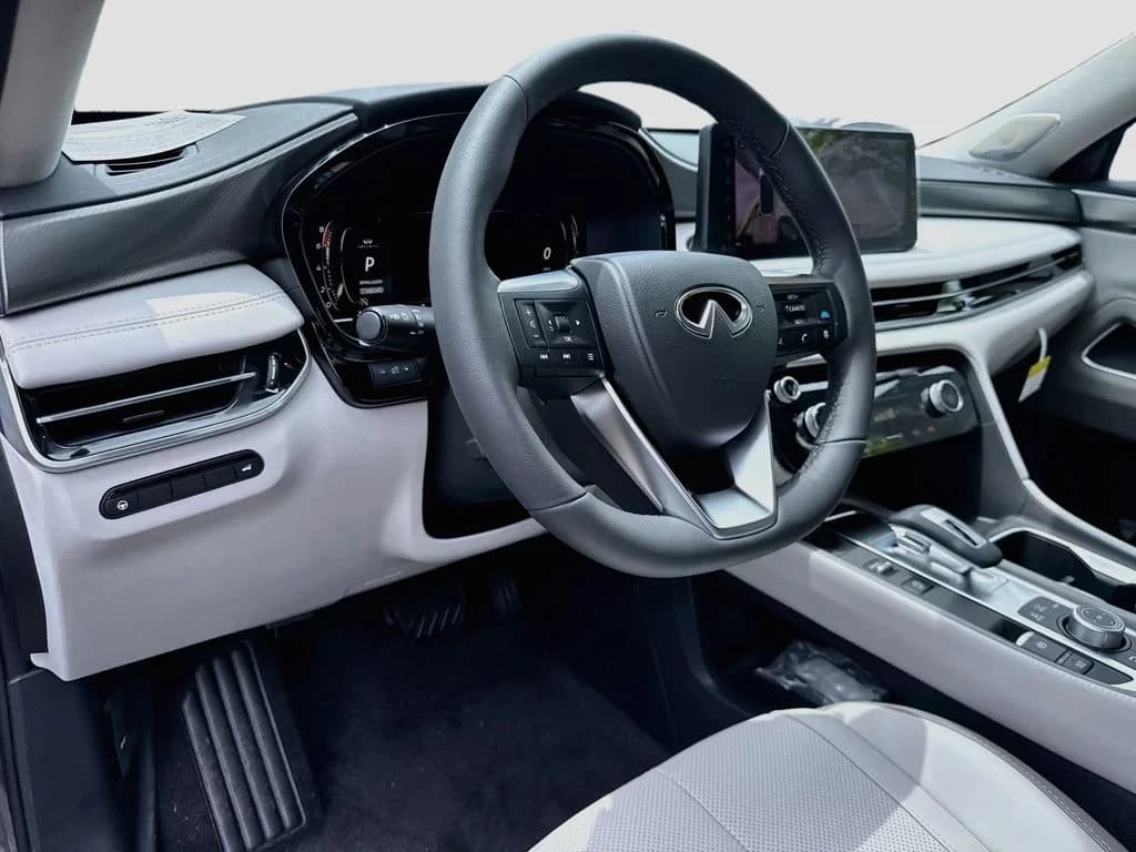INFINITI QX60 LUXE FWD 2027 — side view