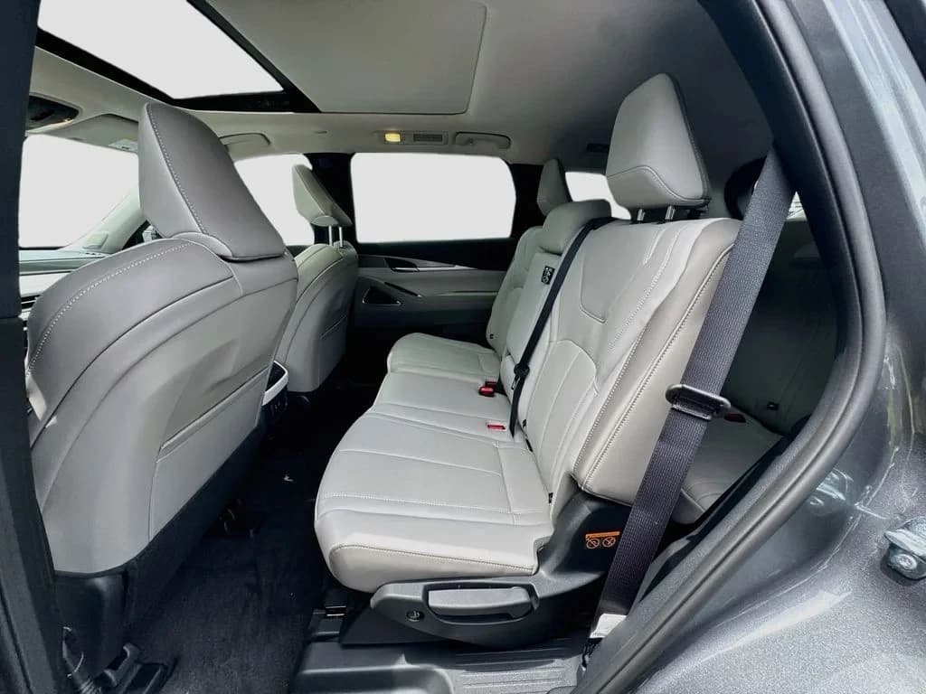 INFINITI QX60 LUXE FWD 2027 — side view