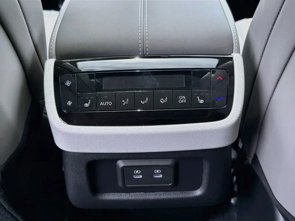 INFINITI QX60 LUXE FWD 2027 — side view