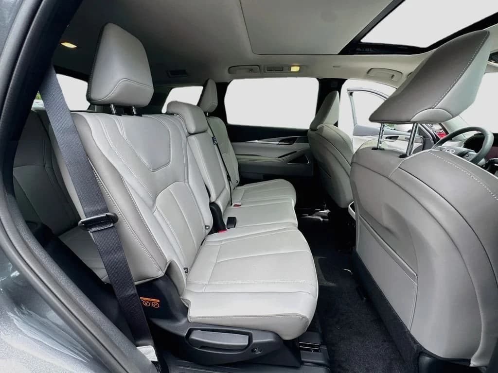 INFINITI QX60 LUXE FWD 2027 — side view