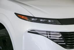 Nissan Murano SV FWD 2025 — side view