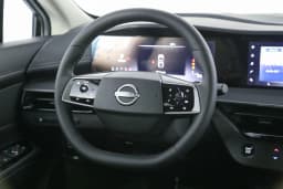 Nissan Murano SV FWD 2025 — side view