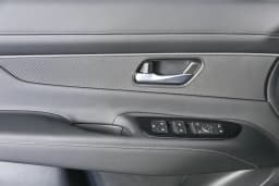 Nissan Murano SV FWD 2025 — side view