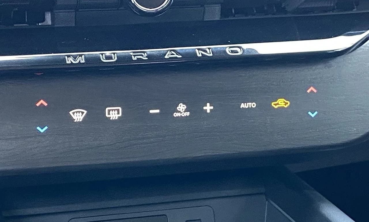 Nissan Murano SV AWD 2026 — side view