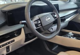 Nissan Murano SL AWD 2025 — side view