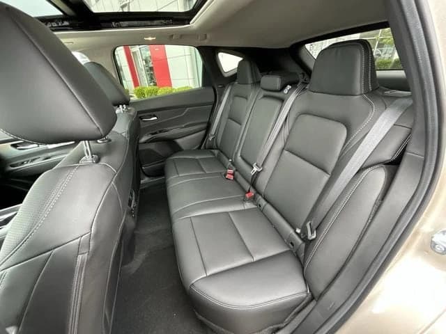 Nissan Murano SL AWD 2026 — side view