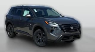 Nissan Rogue SV FWD