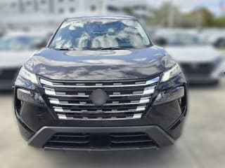 Nissan Rogue SV FWD