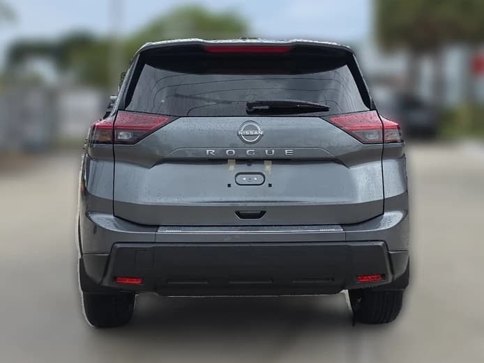 Nissan Rogue SV FWD 2026 — side view