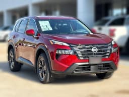Nissan Rogue SV FWD 2026 — side view