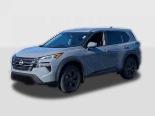 Nissan Rogue SV FWD
