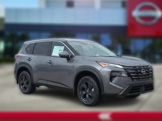 Nissan Rogue SV FWD