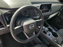 Nissan Rogue SV FWD 2026 — side view