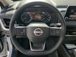 Nissan Rogue SV FWD 2026 — side view