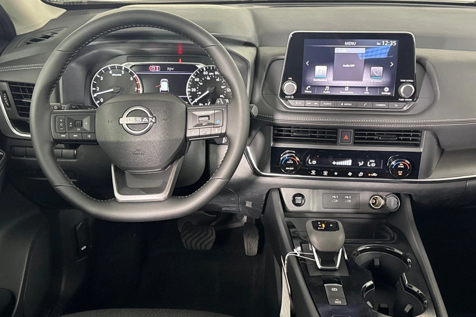 Nissan Rogue SV FWD 2026 — side view