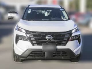 Nissan Rogue SV FWD