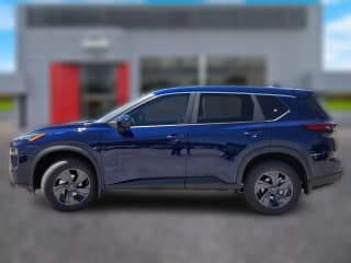 Nissan Rogue SV FWD
