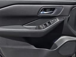 Nissan Rogue SV FWD 2026 — side view