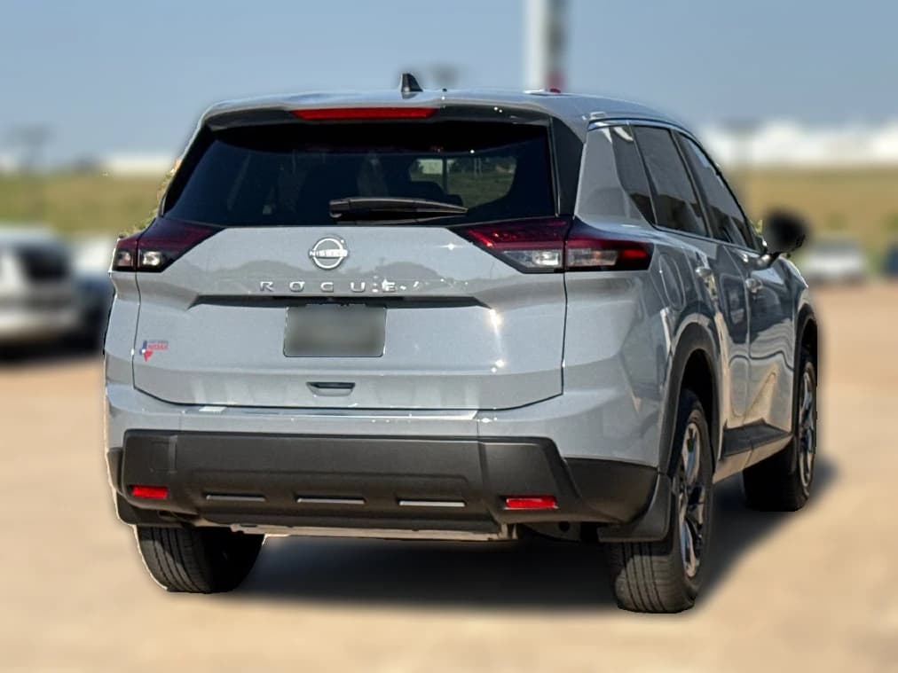 Nissan Rogue SV FWD 2026 — side view