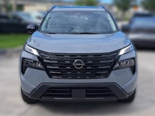 Nissan Rogue Dark Armor FWD